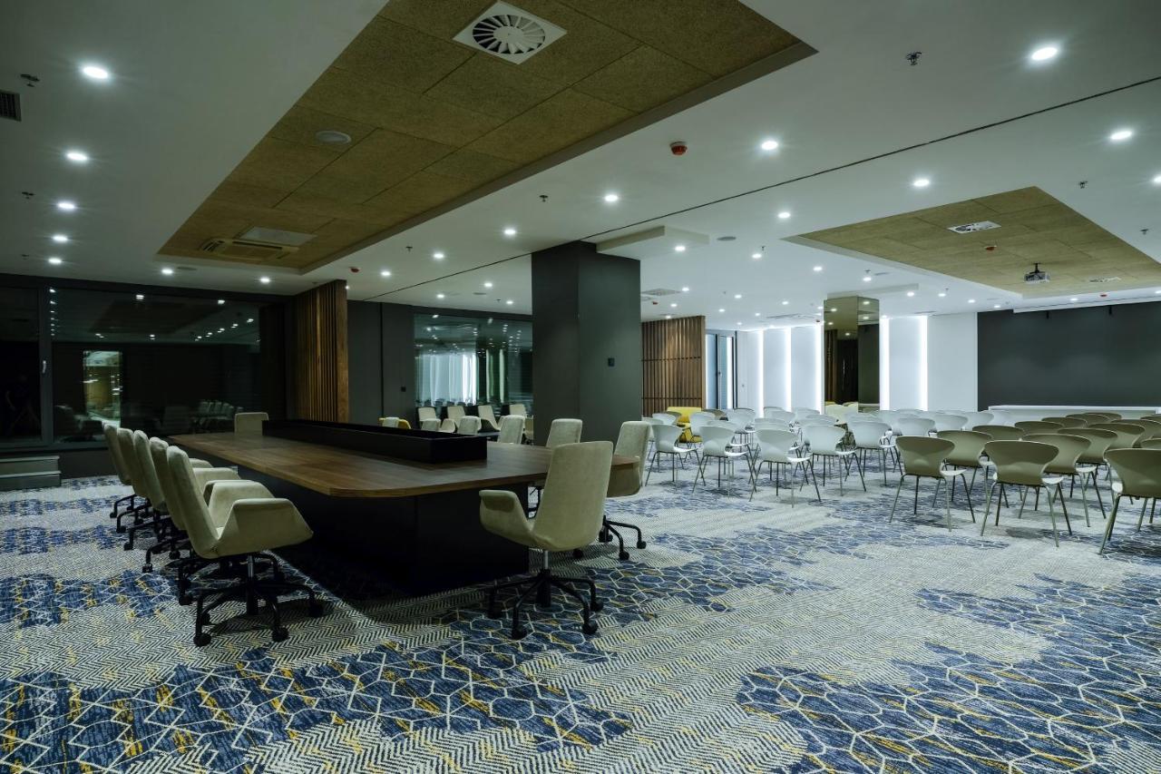 Hotel Vema Visoko Buitenkant foto