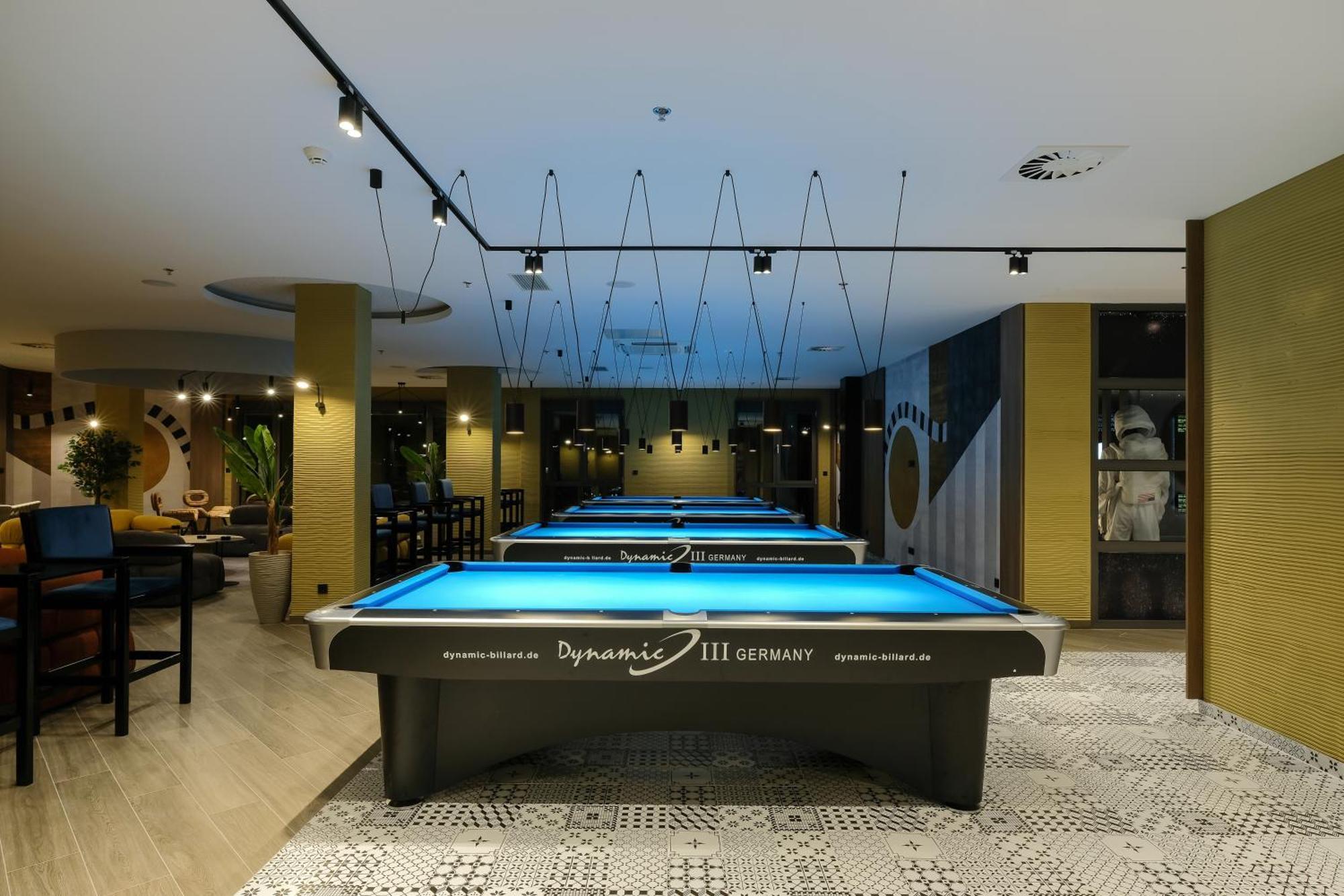 Hotel Vema Visoko Buitenkant foto